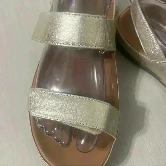 Strive Luca Orthopedic Sandal - Picture 3 of 9